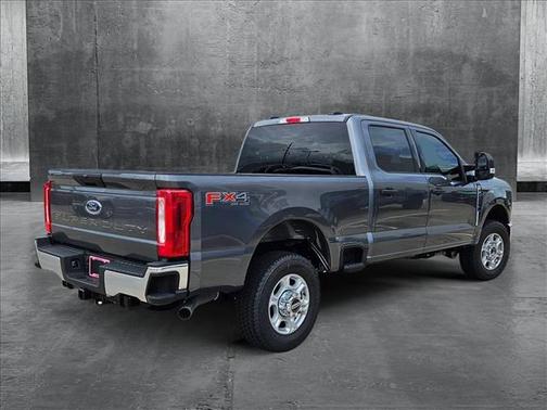 2025 Ford F-250 XLT