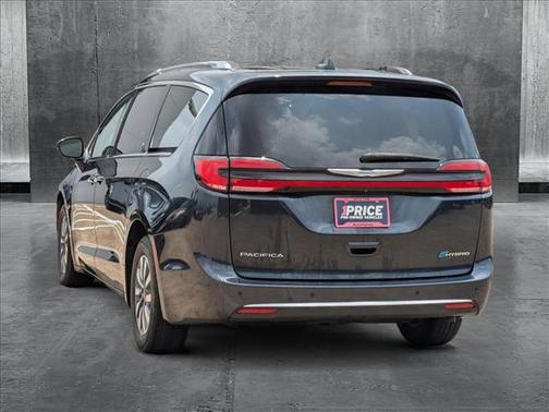 2021 Chrysler Pacifica Hybrid Touring L