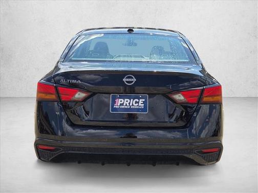 Super Black 2025 Nissan Altima SV FWD