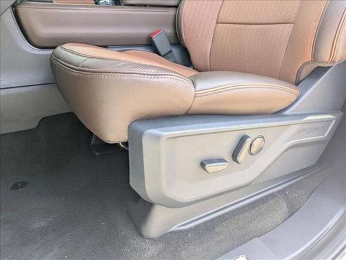 2025 Ford Expedition King Ranch