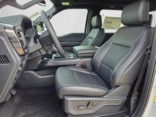 Avalanche 2026 Ford F-150 Lariat