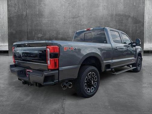 2025 Ford F-250 Platinum