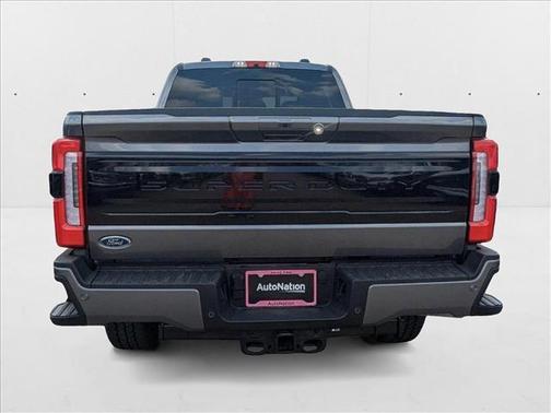 2025 Ford F-250 Platinum