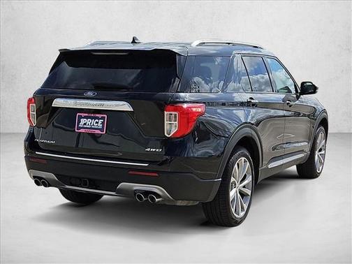 Agate Black Metallic 2024 Ford Explorer Platinum