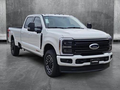2025 Ford F-350 Platinum