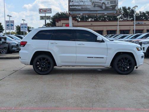 2021 Jeep Grand Cherokee Laredo
