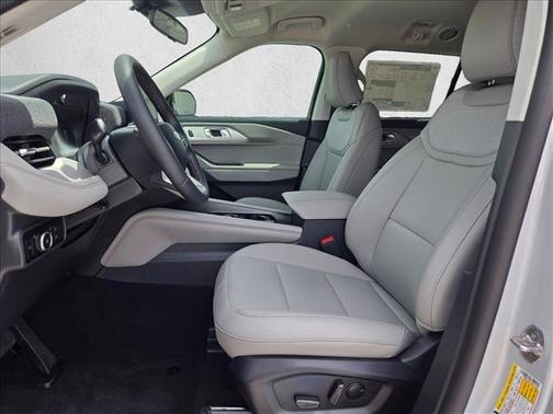 Space White Metallic 2026 Ford Explorer Active