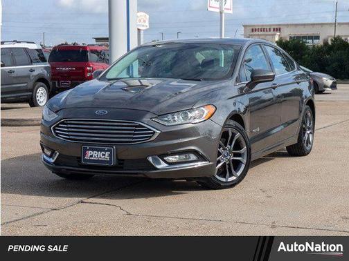 2018 Ford Fusion Hybrid SE
