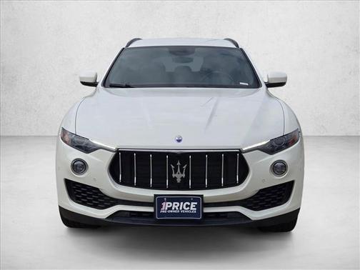 Bianco 2018 Maserati Levante Base