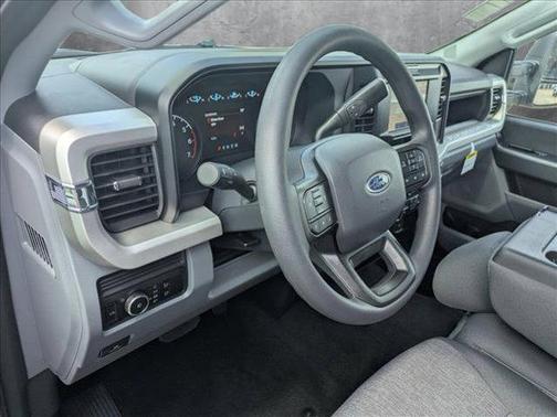 2025 Ford F-250 XL