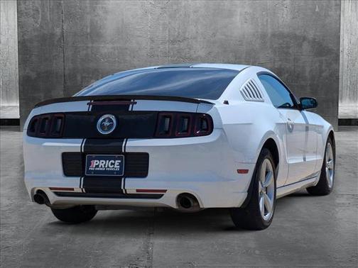 2014 Ford Mustang V6