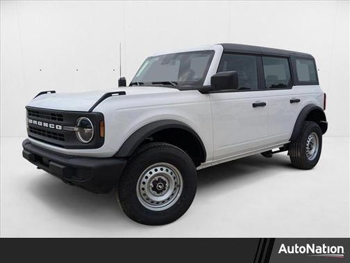 2025 Ford Bronco Base 4 Door 4x4