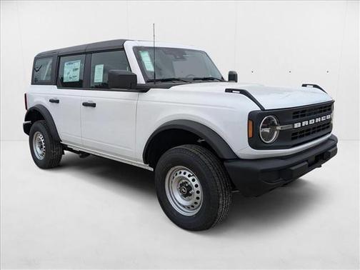 2025 Ford Bronco Base 4 Door 4x4