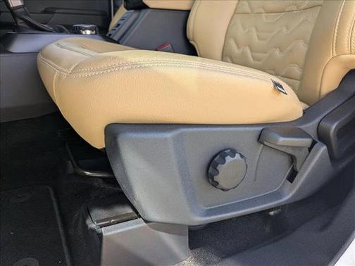 2025 Ford Bronco Base 4 Door 4x4