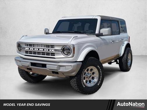 2025 Ford Bronco Base 4 Door 4x4