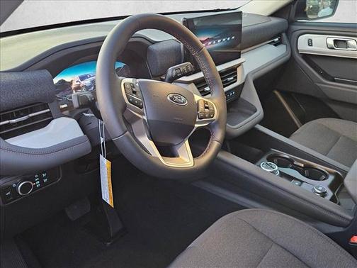 Space White Metallic 2026 Ford Explorer Active