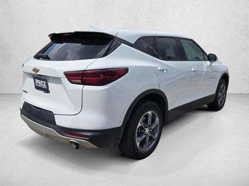 Summit White 2025 Chevrolet Blazer 2LT