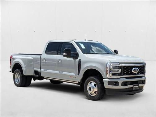 2025 Ford F-350 Platinum