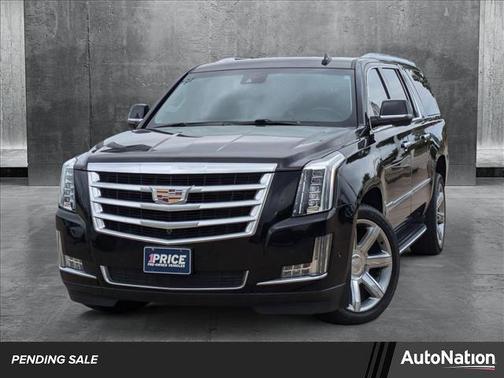 2018 Cadillac Escalade ESV Luxury