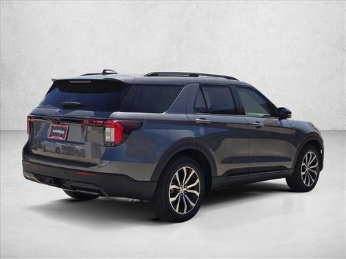 Carbonized Gray Metallic 2026 Ford Explorer ST-Line