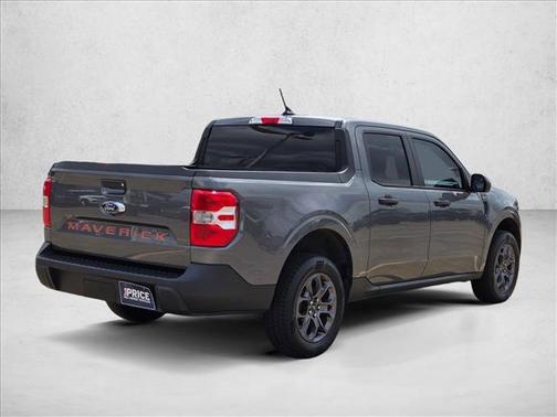 Carbonized Gray Metallic 2024 Ford Maverick XLT