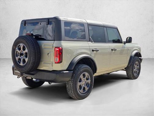 Desert Sand 2026 Ford Bronco Big Bend