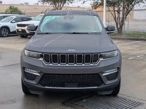Baltic Gray Metallic Clearcoat 2022 Jeep Grand Cherokee Limited