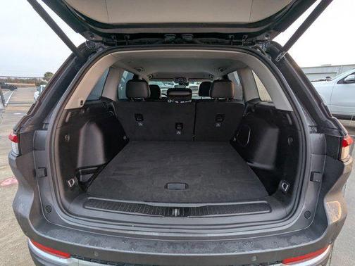 Baltic Gray Metallic Clearcoat 2022 Jeep Grand Cherokee Limited