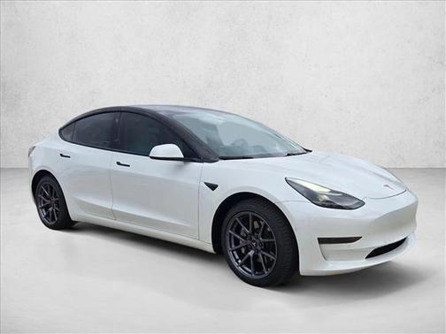 Pearl White Multi-Coat 2021 Tesla Model 3 Standard Range Plus