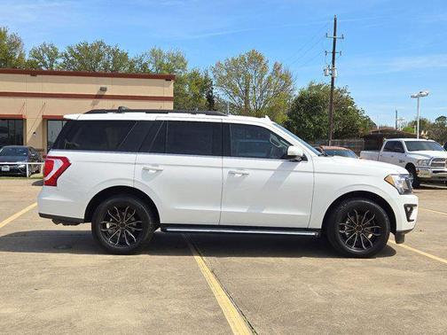 2020 Ford Expedition XLT