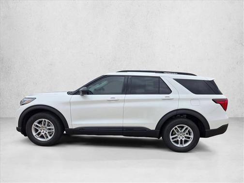 Star White Metallic Tri-Coat 2026 Ford Explorer Active
