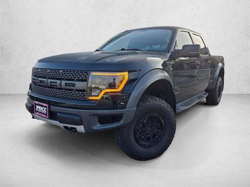 Tuxedo Black Metallic 2014 Ford F-150 SVT Raptor