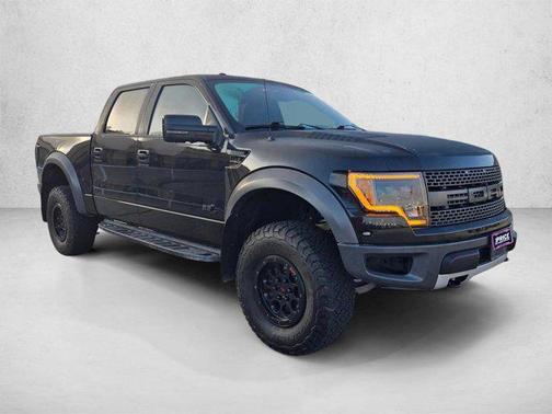 Tuxedo Black Metallic 2014 Ford F-150 SVT Raptor