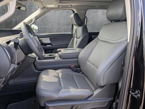 2025 Ford Expedition Max Active 4x2