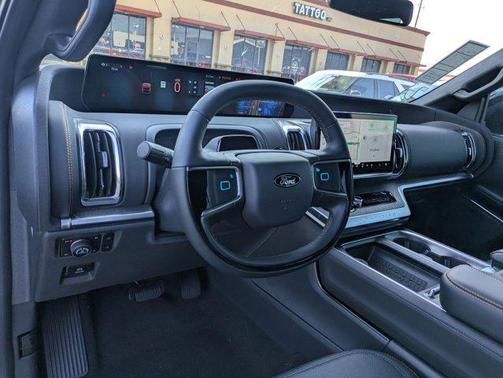 2025 Ford Expedition Tremor