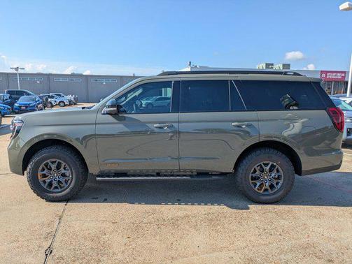 2025 Ford Expedition Tremor