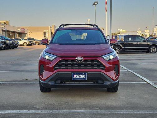 Ruby Flare Pearl 2025 Toyota RAV4 XLE