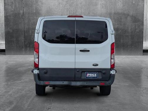 2015 Ford Transit-350 XL