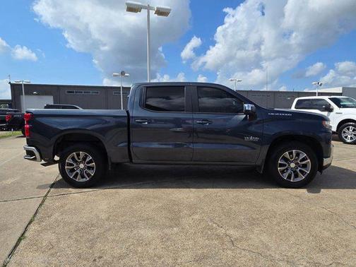 Shadow Gray Metallic 2022 Chevrolet Silverado 1500 Limited LT