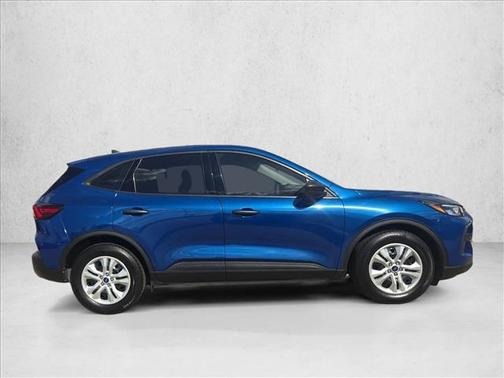 Atlas Blue Metallic 2023 Ford Escape SE