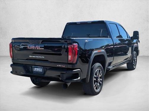 2022 GMC Sierra 2500 AT4