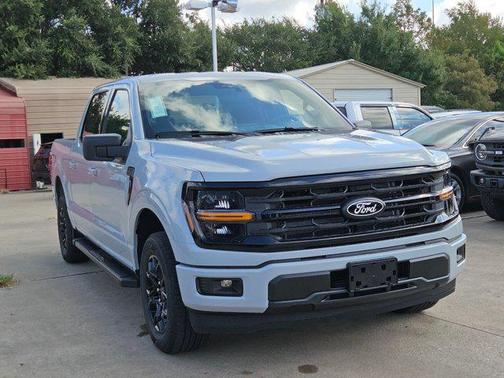 Avalanche 2026 Ford F-150 XLT