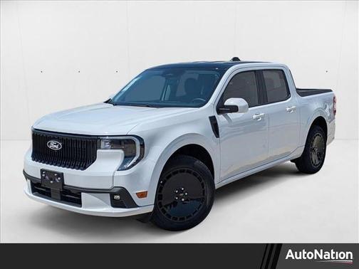 2025 Ford Maverick Lobo Standard