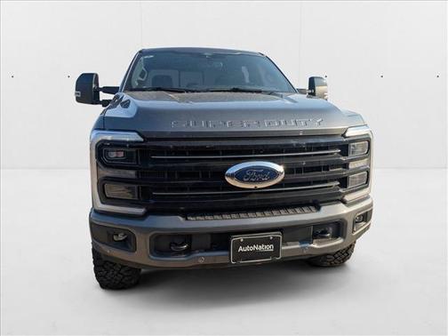 2025 Ford F-250 Platinum