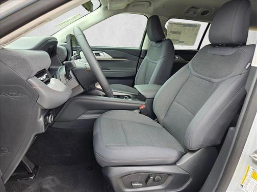 2026 Ford Explorer Active (200A)