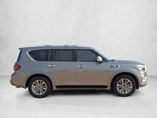 2021 INFINITI QX80 Luxe