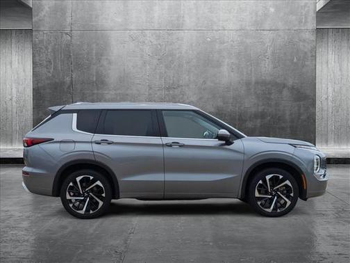 2022 Mitsubishi Outlander SEL 2.5 2WD
