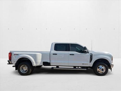 2025 Ford F-350 XLT