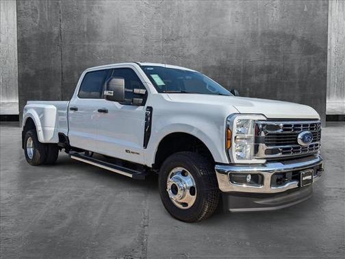 2025 Ford F-350 XLT