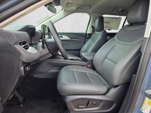 Vapor Blue Metallic 2026 Ford Explorer Active